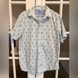 Banana Republic Light Blue Pineapple Print Men's Shirt Button down Resortwear